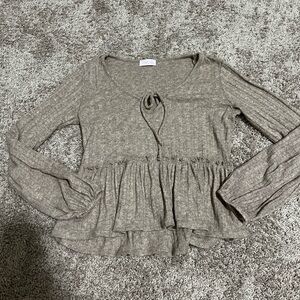 Pink lily size small sweater top